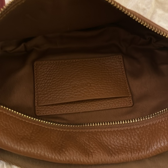 Quince Italian Pebbled Leather Sling Bag - Picture 12 of 13